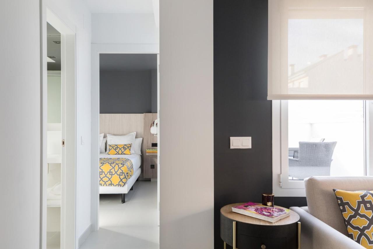 Apartamentos Las Torres マドリード エクステリア 写真