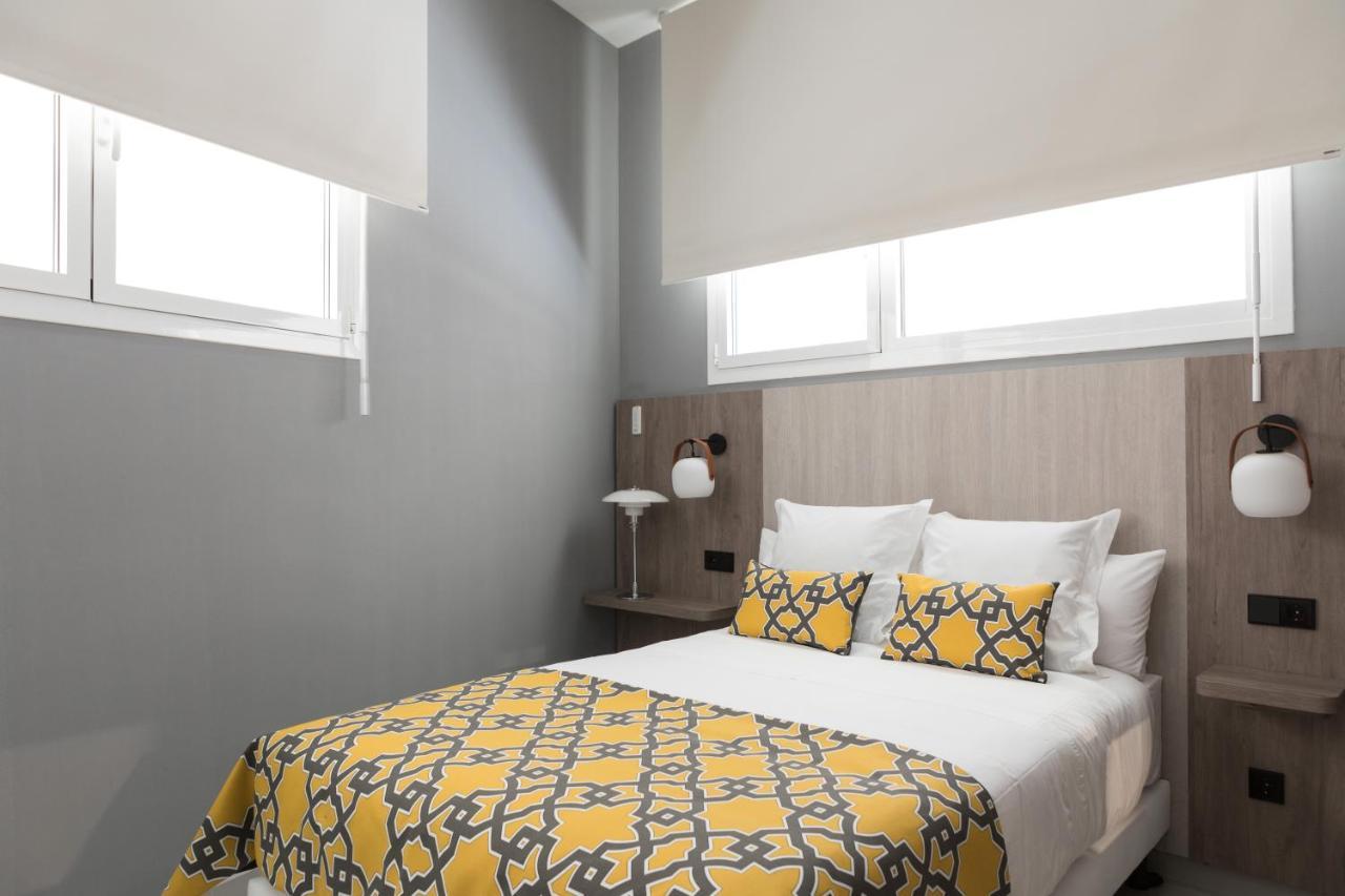 Apartamentos Las Torres マドリード エクステリア 写真