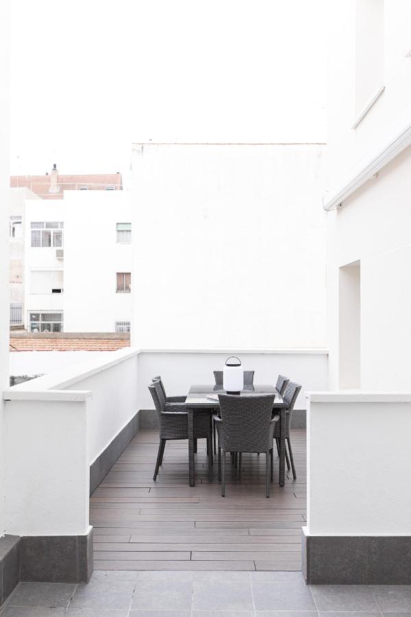 Apartamentos Las Torres マドリード エクステリア 写真