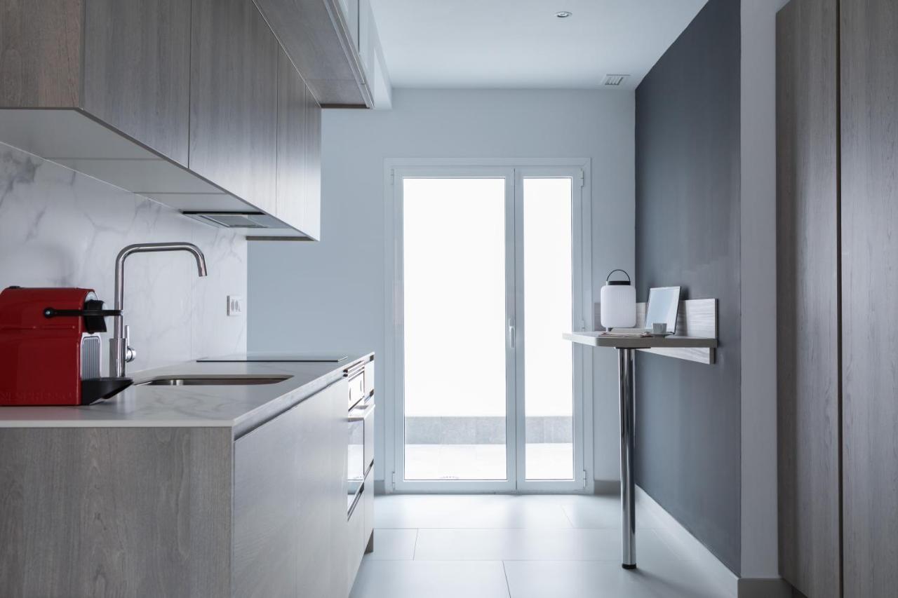 Apartamentos Las Torres マドリード エクステリア 写真